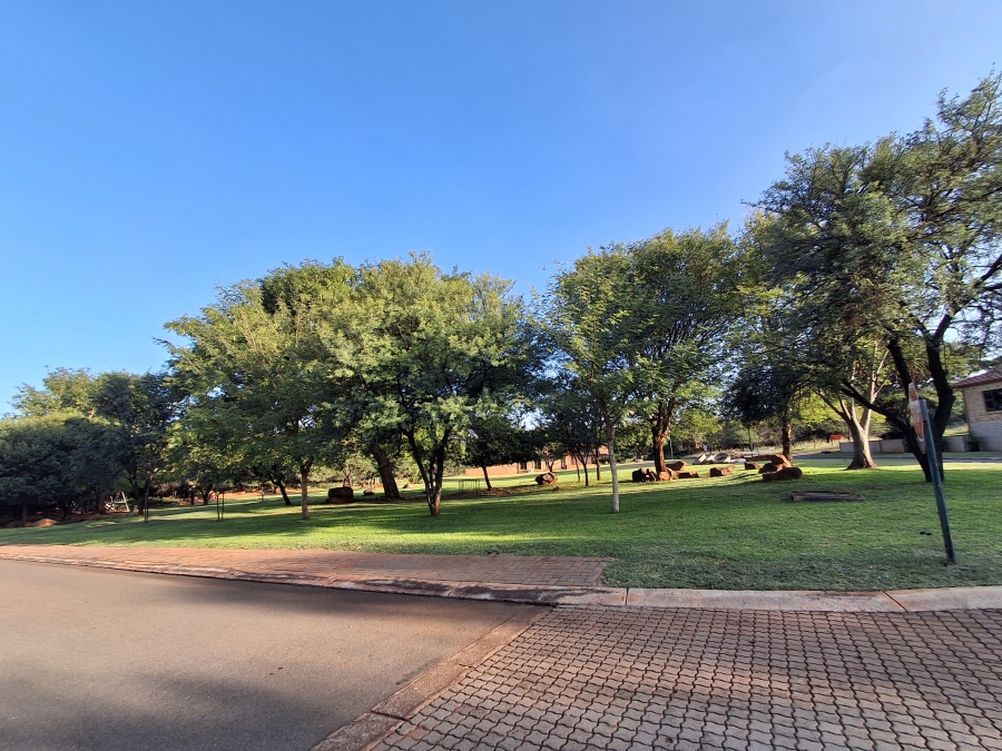 4 Bedroom Property for Sale in Buffelspoort Eco Estate North West